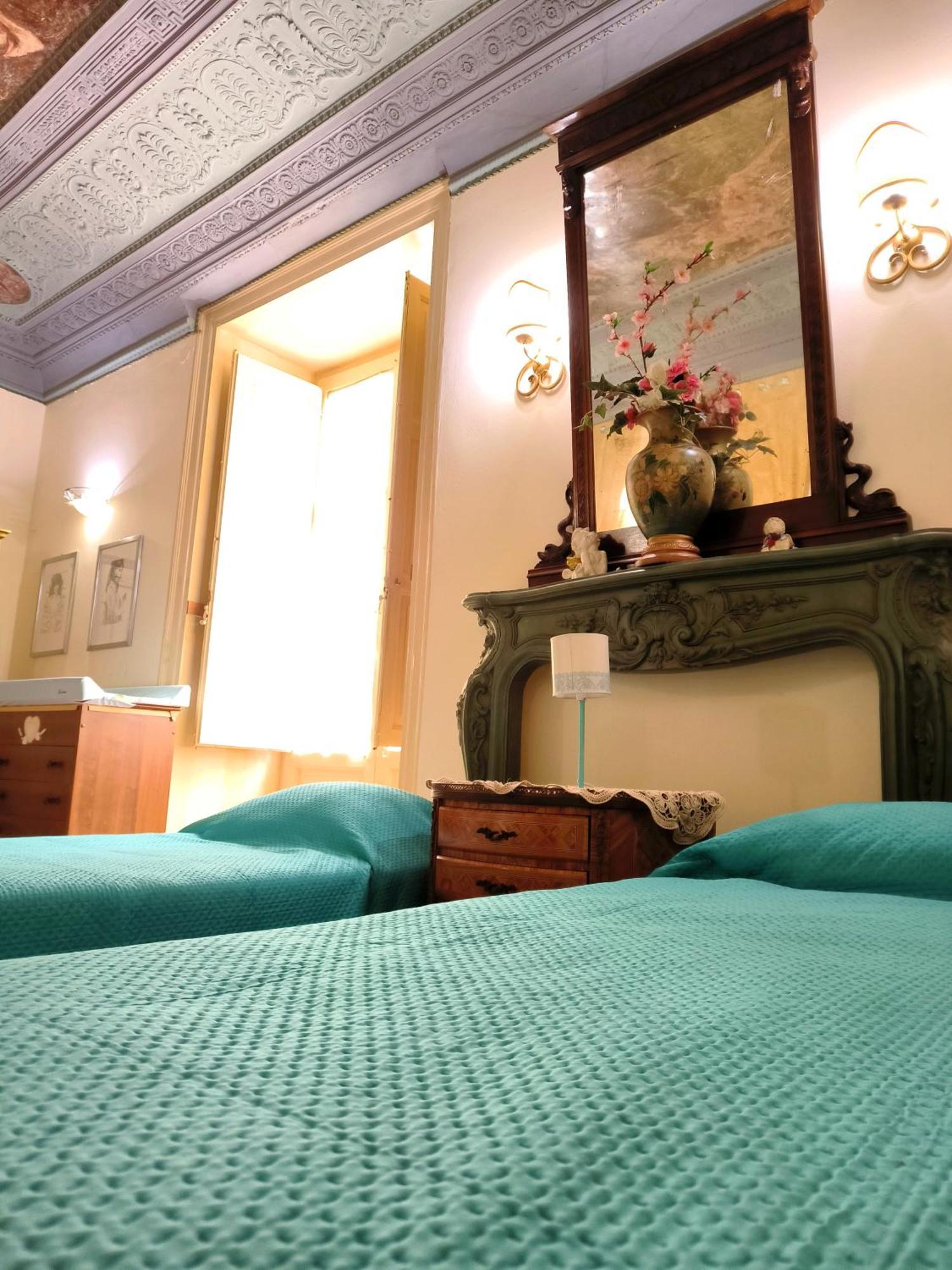 Vittorio Emanuele Rooms Di Prinzi パレルモ エクステリア 写真